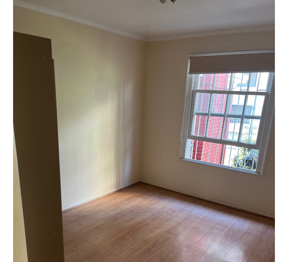 Arriendo Casa NO 3D 2B 1E Metro Escuela Militar - Las Condes