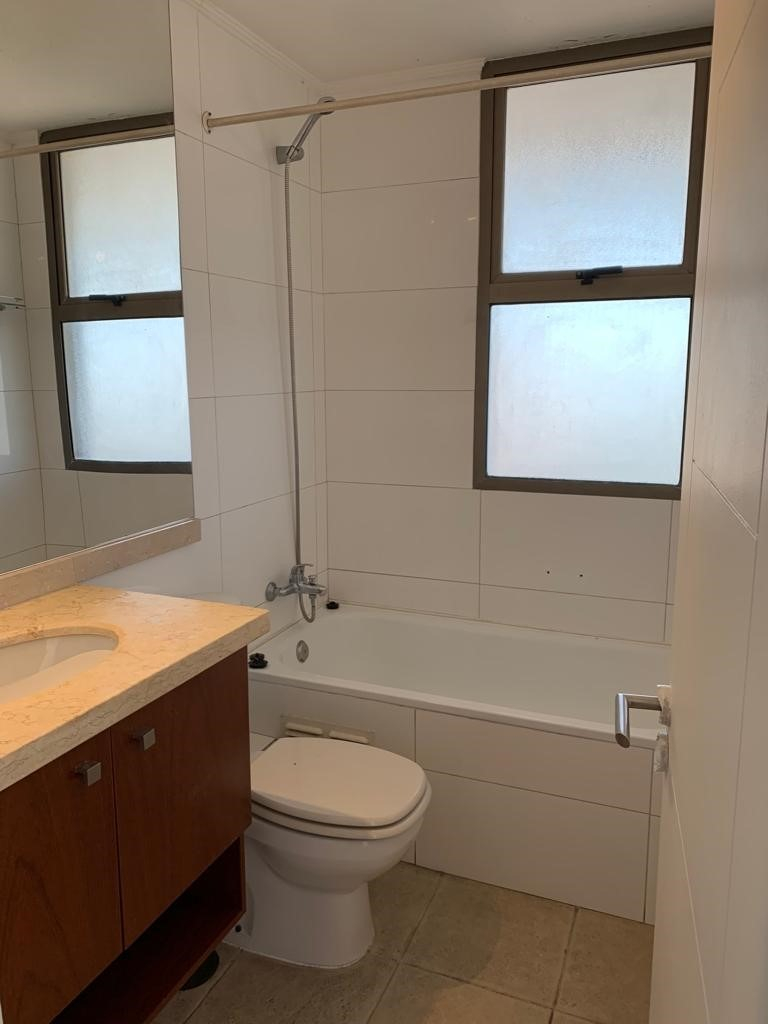 Arriendo Departamento NP 3D en suite 2B 1E 1B Metro Escuela Militar - Las Condes