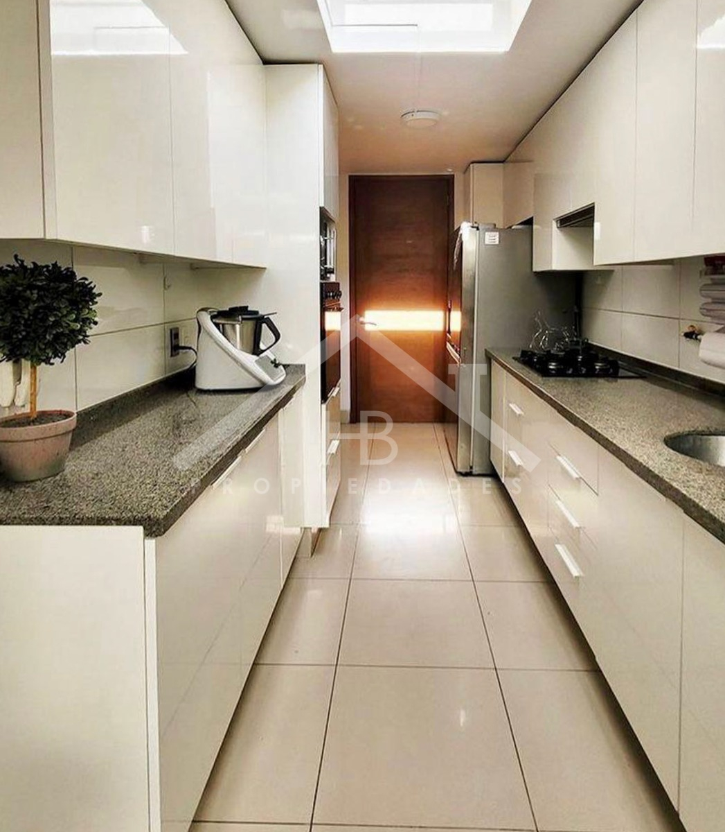 Venta Casa O 4D en suite Walk-in cl&oacute;set 4B 2E 1B La Dehesa - Lo Barnechea