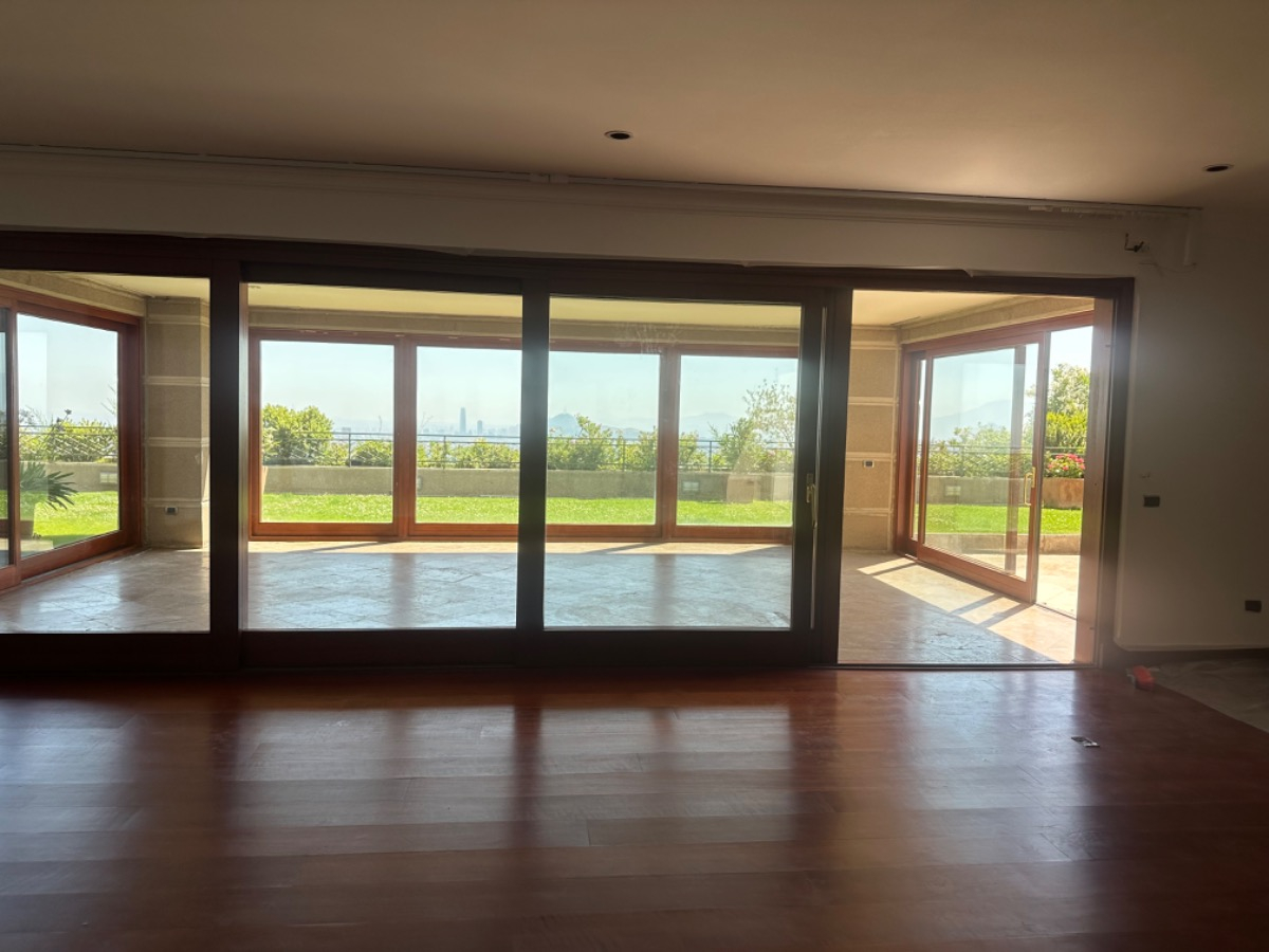 Arriendo Departamento SO 4D en suite Walk-in cl&oacute;set 4B 3E 1B Lo Curro - Vitacura