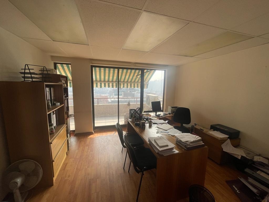Venta Oficina N 2B 1E 1B Pedro de Valdivia - Providencia