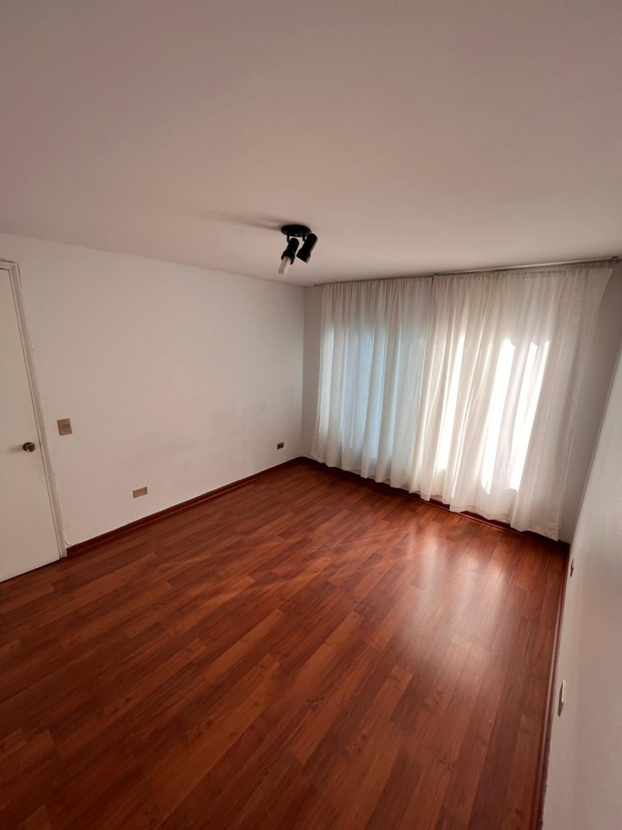 Arriendo Departamento NOSP 5D 4B 2E 1B Barrio El Golf - Las Condes