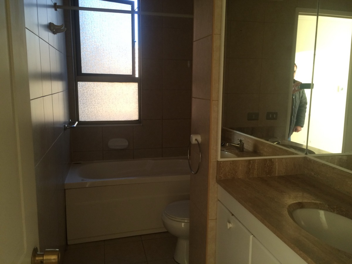 Arriendo Departamento 3D 2B 1E 1B Metro Escuela Militar - Las Condes