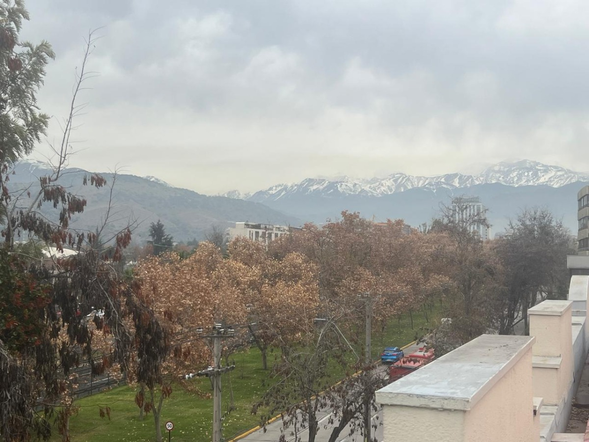 Venta Departamento NO 4D en suite Walk-in cl&oacute;set 3B 1E 1Bd Alto Las Condes - Las Condes