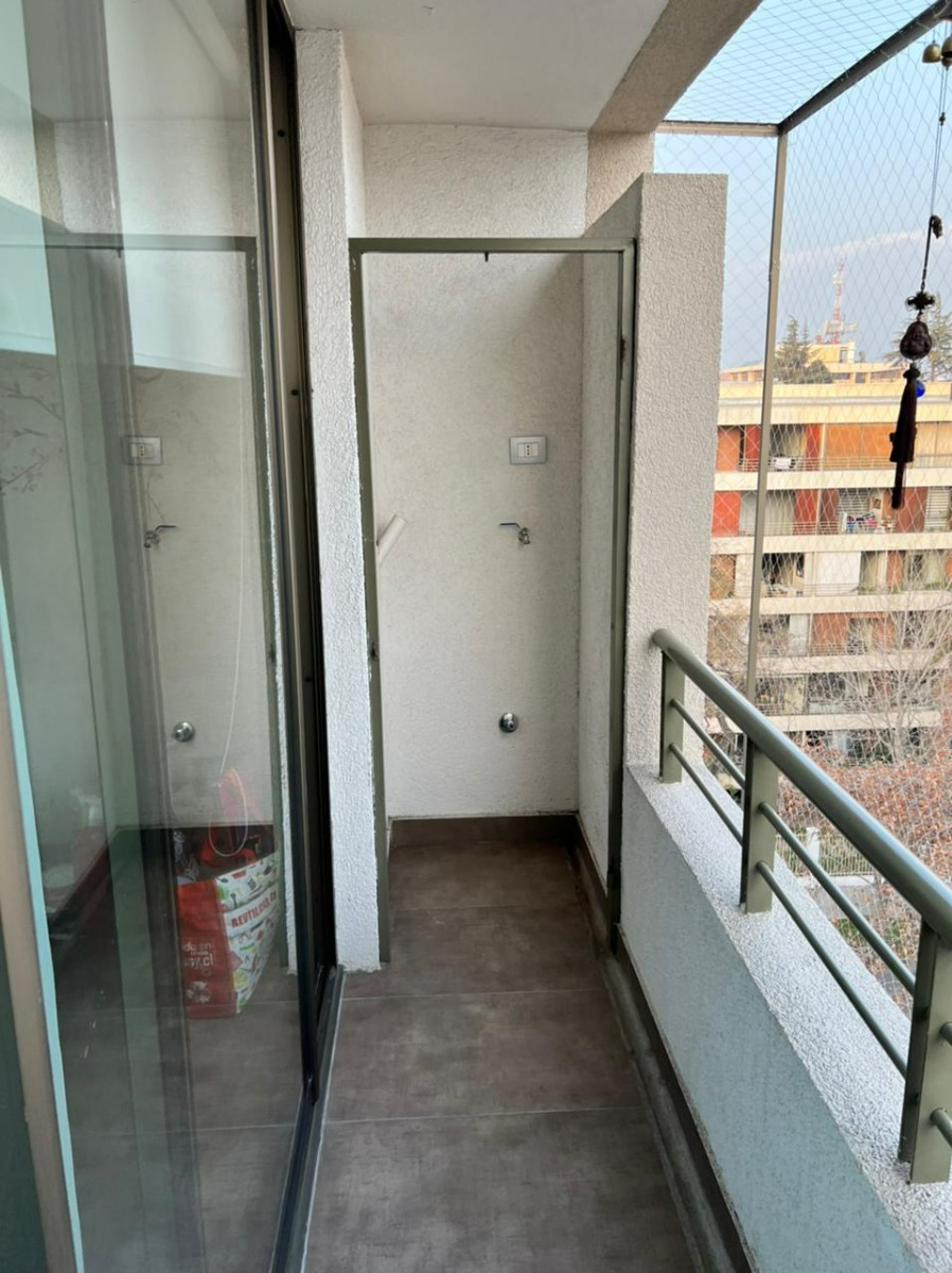 Venta Departamento SP 3D en suite Walk-in cl&oacute;set 2B 1E 1B Salvador - Providencia