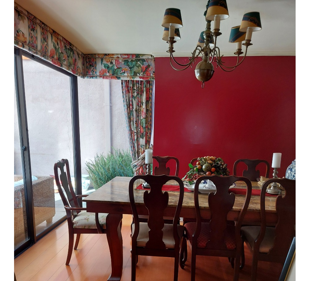 Venta Casa 6D 4B 3E San Carlos de Apoquindo - Las Condes