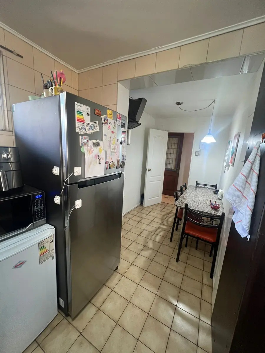 Arriendo Casa 5D en suite 3B 2E 1B Los Dominicos - Las Condes