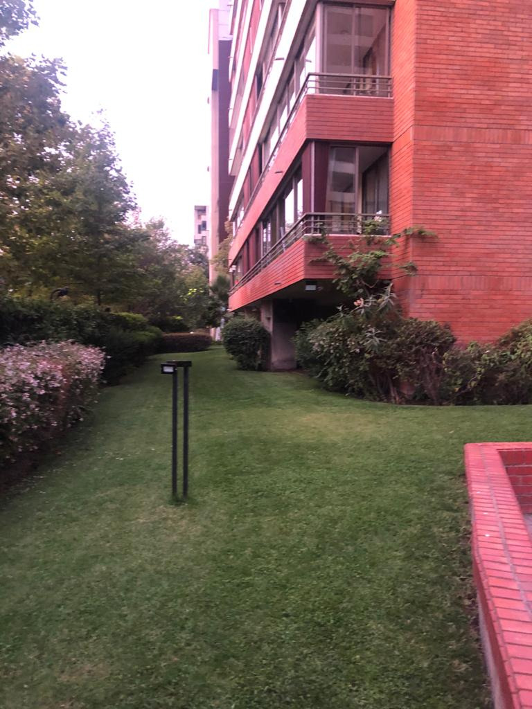 Arriendo Departamento O 3D 2B 1E 1B Metro Escuela Militar - Las Condes