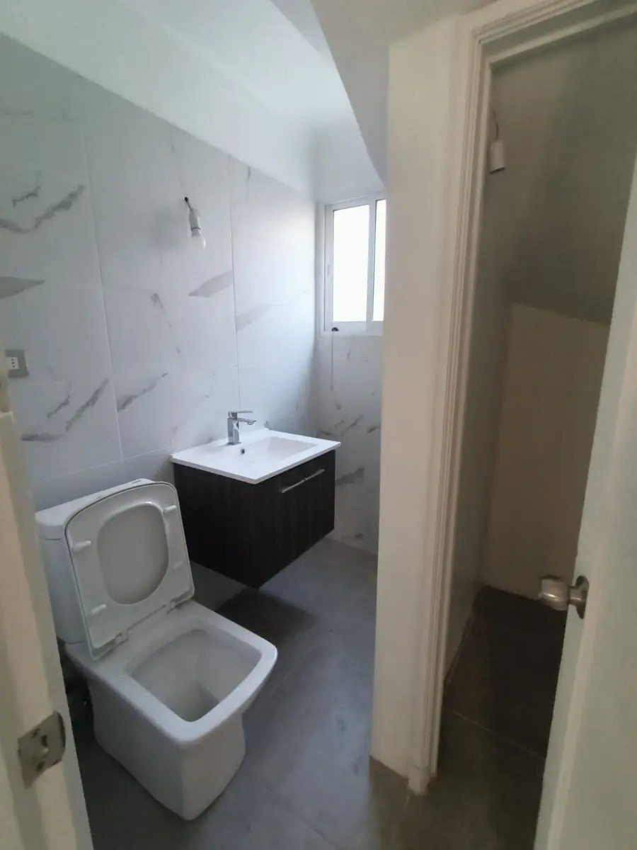 Venta Casa SP 5D en suite 4B 2E Barrio Italia - Providencia