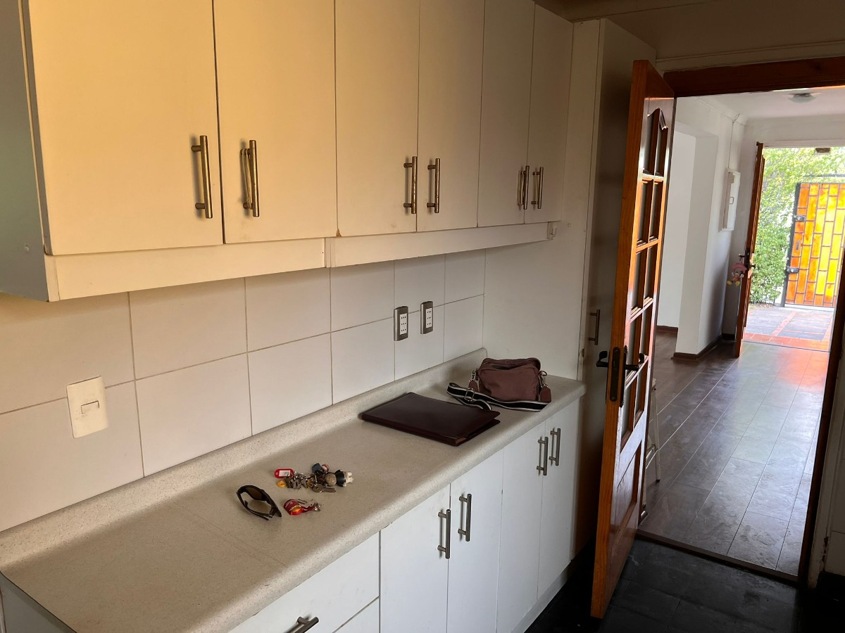 Arriendo Casa 4D 2B 1E 1B Rotonda Atenas - Las Condes