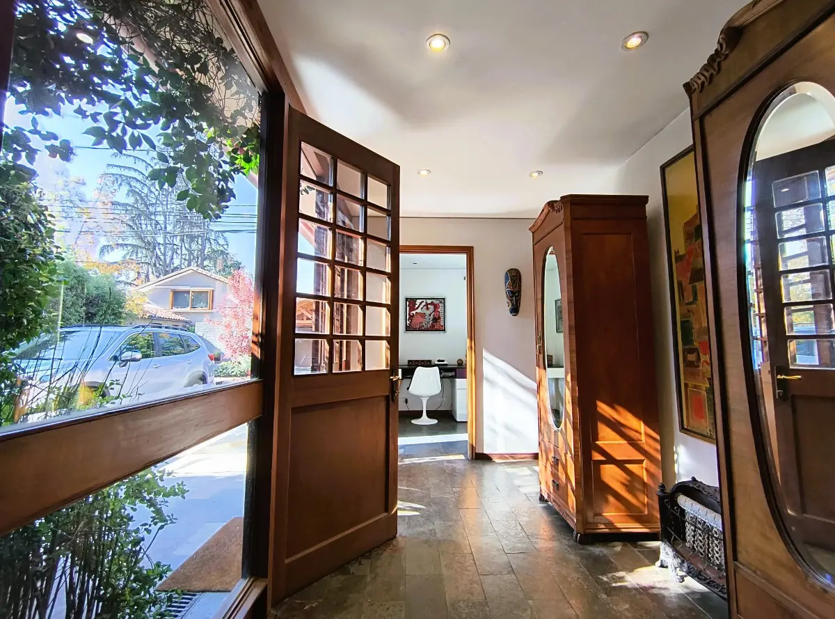 Venta Casa NP 5D en suite Walk-in cl&oacute;set 4B 2E La Dehesa - Lo Barnechea