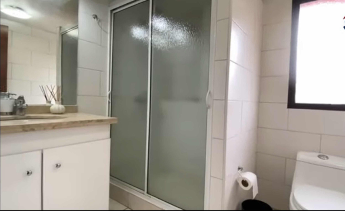Venta Casa 5D 5B 2E Estoril - Las Condes