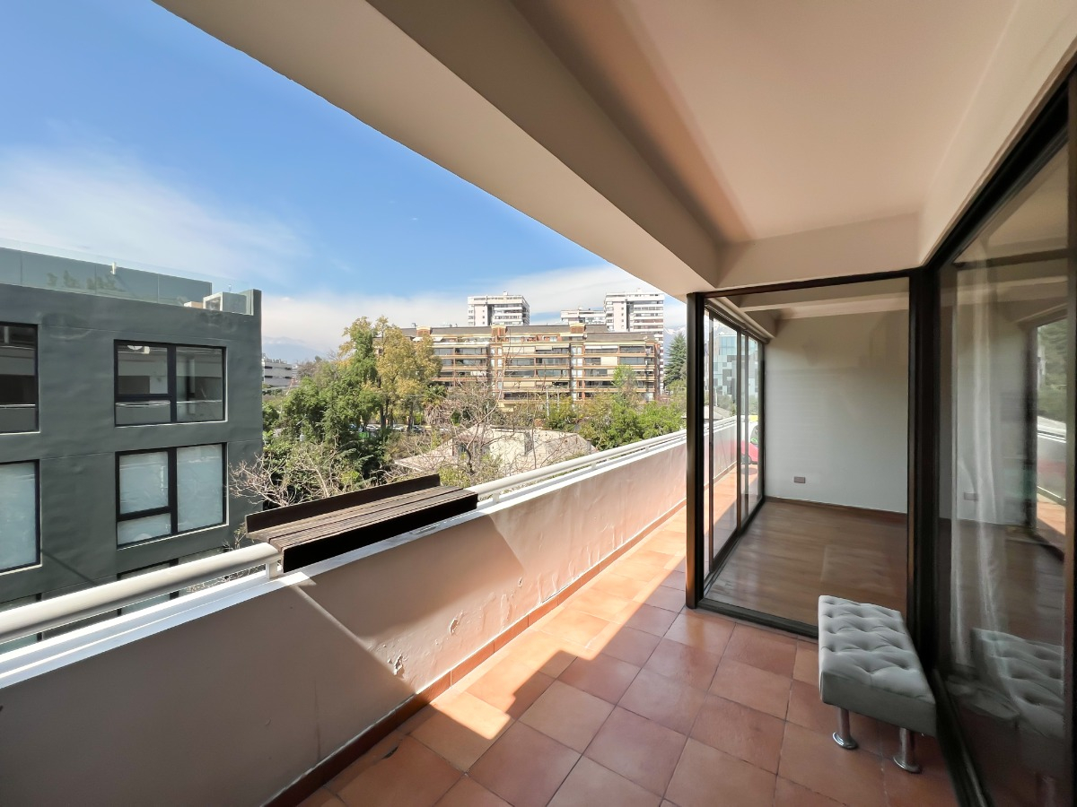 Arriendo Departamento NP 5D en suite Walk-in cl&oacute;set 4B 2E 1B Estadio Manquehue - Vitacura