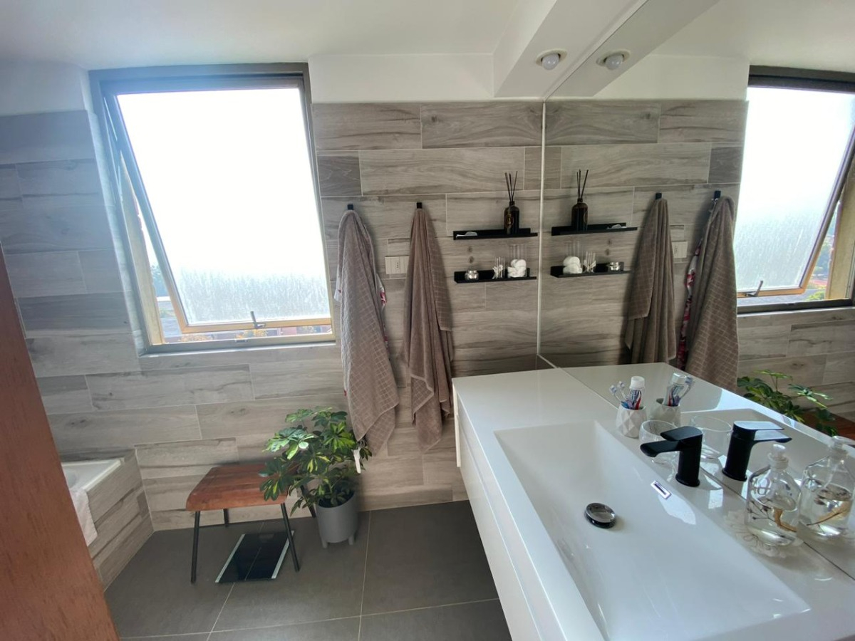 Arriendo Departamento 4D 4B 2E 1B Parque Bicentenario - Vitacura