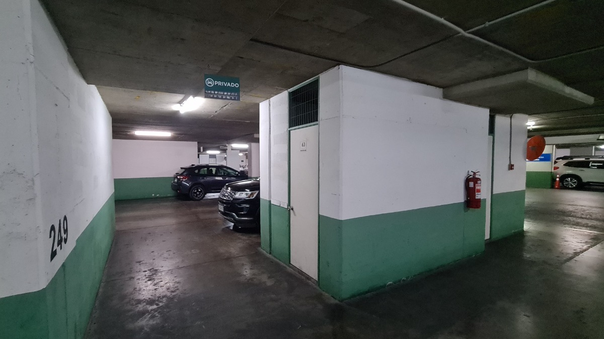 Arriendo Oficina N 1B 1E 1B La Dehesa - Lo Barnechea