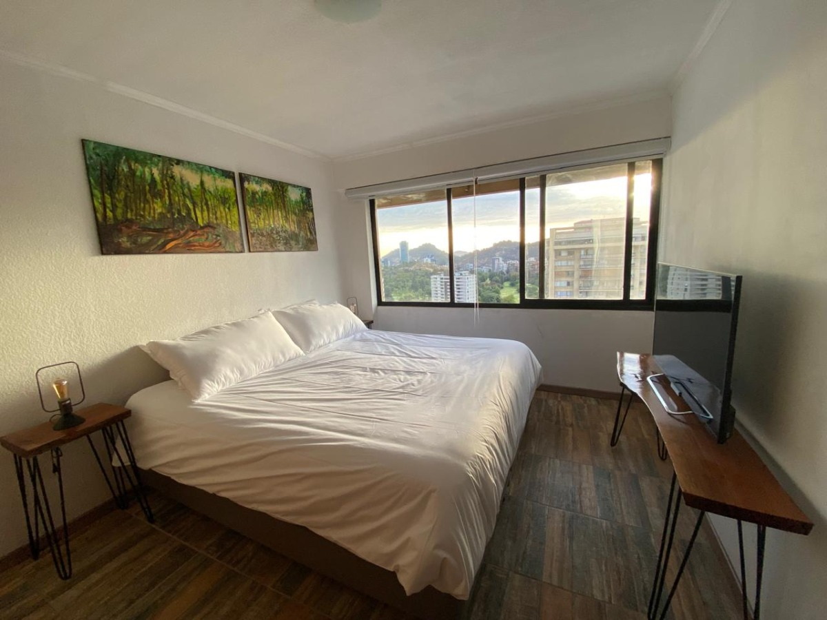 Arriendo Departamento 3D 2B Parque Arauco - Las Condes