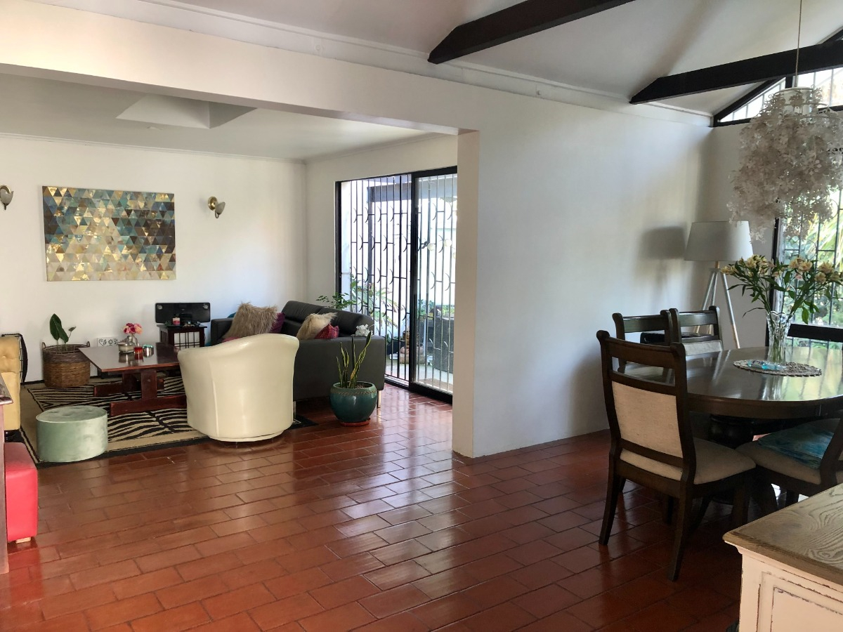 Venta Casa 3D en suite Walk-in cl&oacute;set 1B 2E 1B Parque Padre Alberto Hurtado - Las Condes