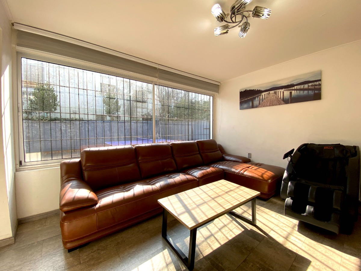 Arriendo Casa 4D 3B 3E 1B In&eacute;s de Su&aacute;rez - Providencia