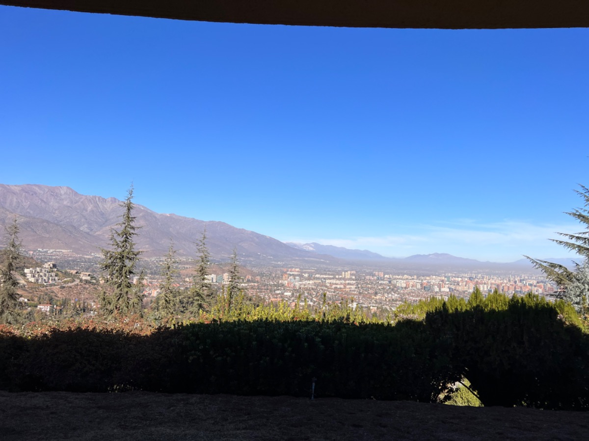 Venta Casa NO 3D 3B 10E 1B Lo Curro - Vitacura