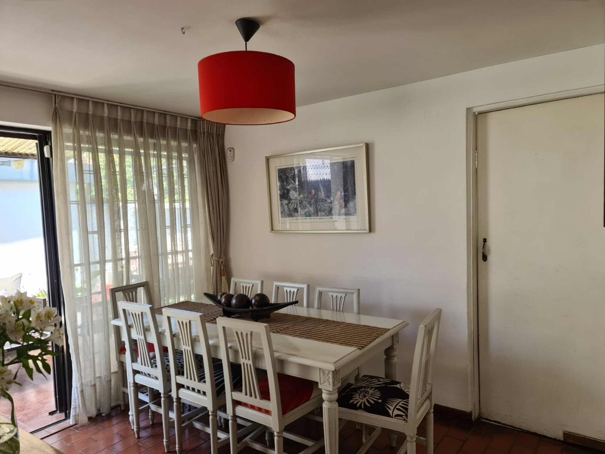 Venta Casa 3D 2B 1E Metro Pr&iacute;ncipe de Gales - Country Club - La Reina