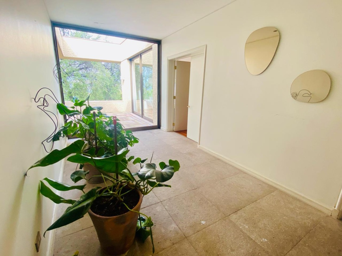 Venta Casa NO 5D en suite Walk-in cl&oacute;set 4B 6E 1B Juan XXIII - Vitacura