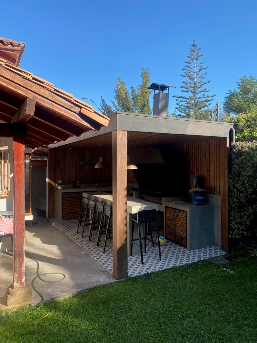 Venta Casa NO 4D en suite Walk-in cl&oacute;set 4B 2E 1B Carlos Ossand&oacute;n - La Reina