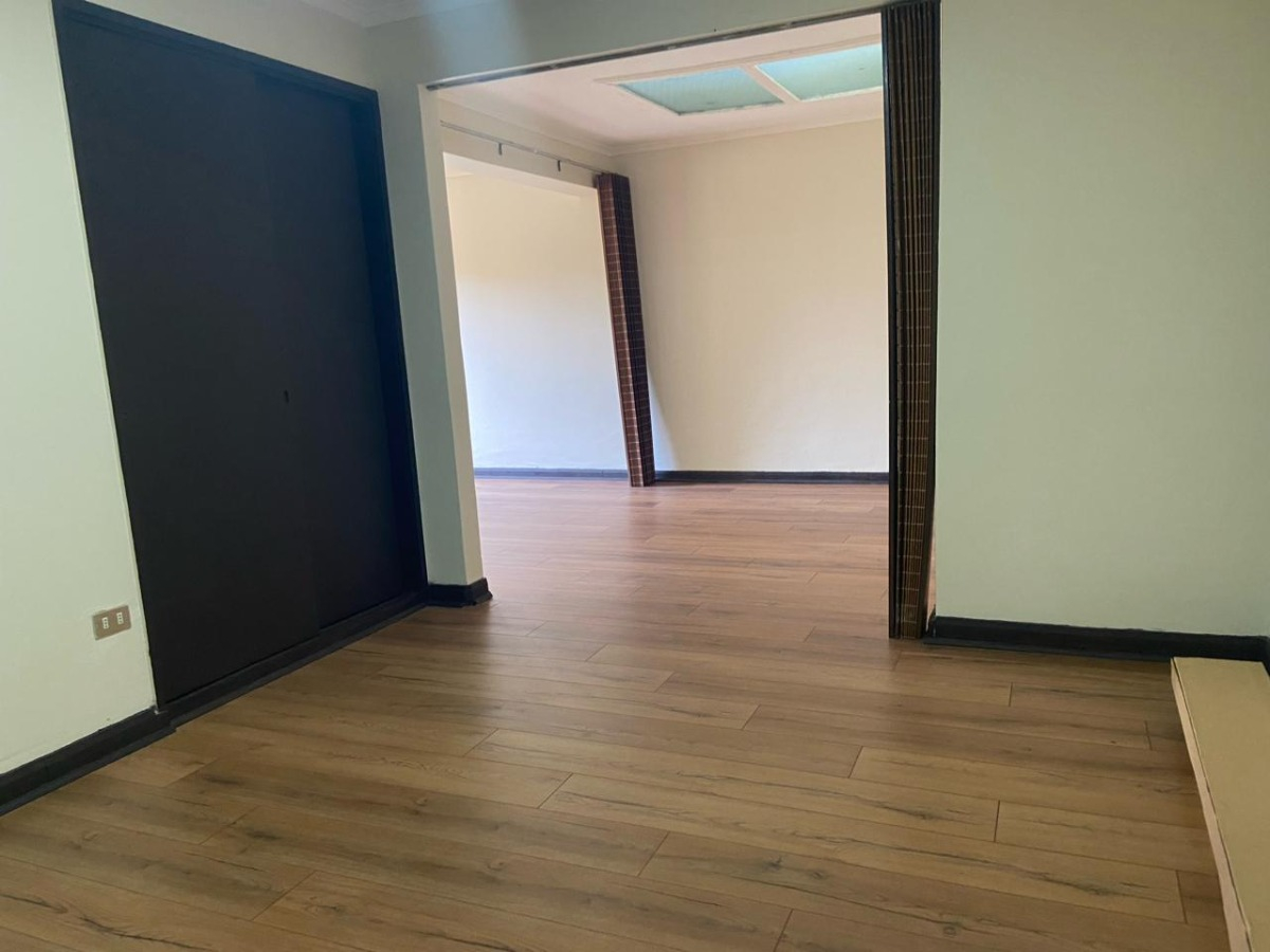 Venta Casa NP 3D 2B 2E 1B Sebasti&aacute;n Elcano - Las Condes