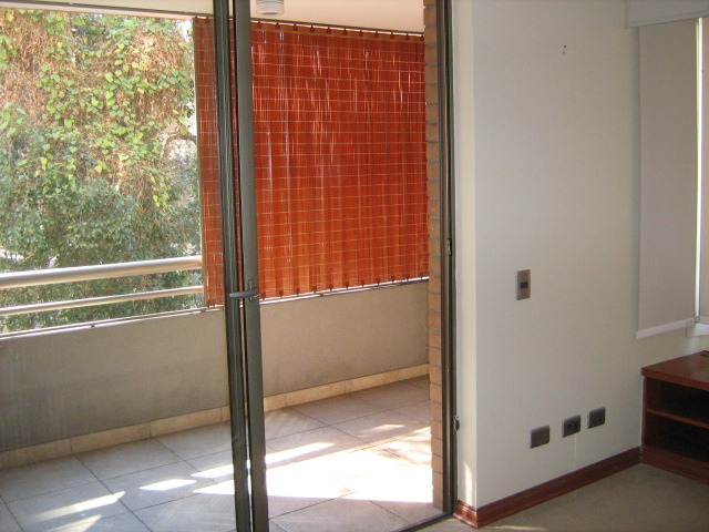 Arriendo Oficina NP 2B 1E 1B Barrio El Golf - Las Condes