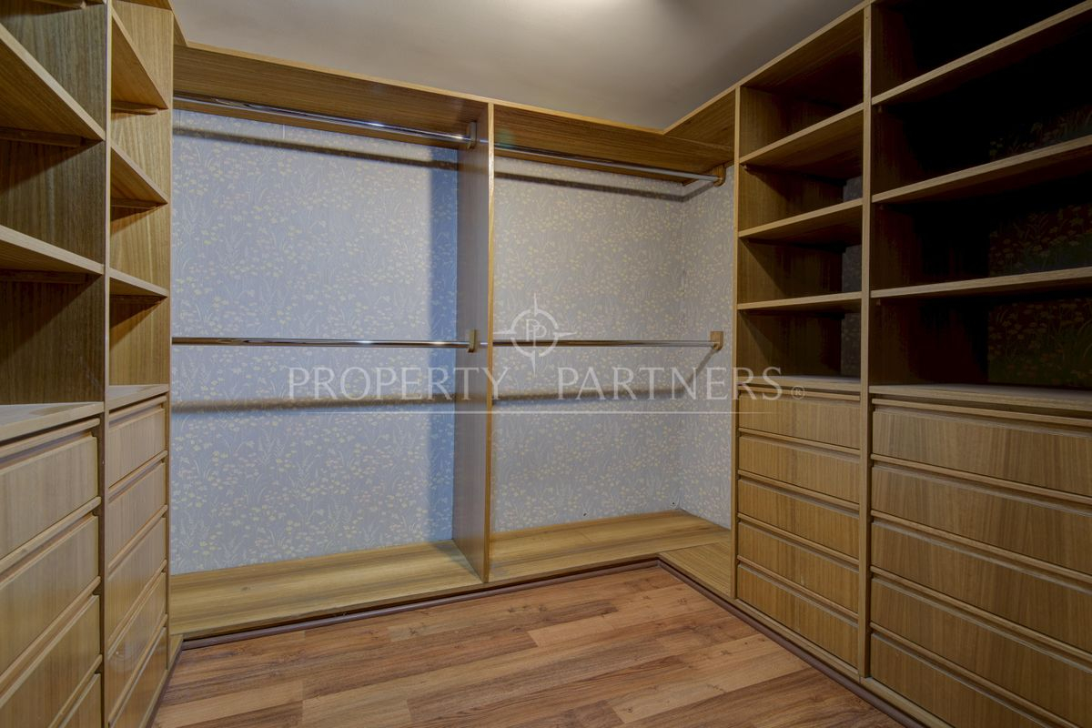 Venta Departamento NO 3D Walk-in cl&oacute;set 3B 2E 1B Barrio El Golf - Las Condes