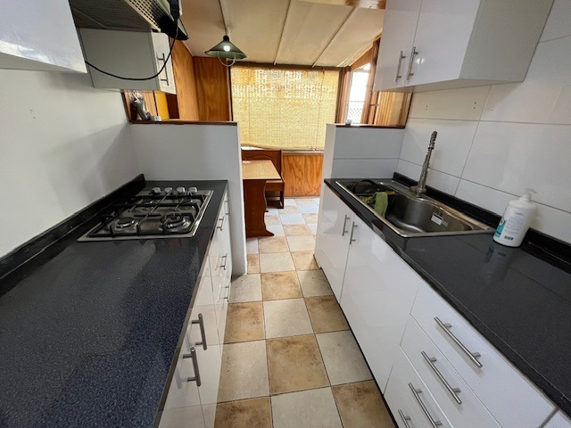 Arriendo Casa O 5D en suite Walk-in cl&oacute;set 2B 2E 1B Rotonda Atenas - Las Condes