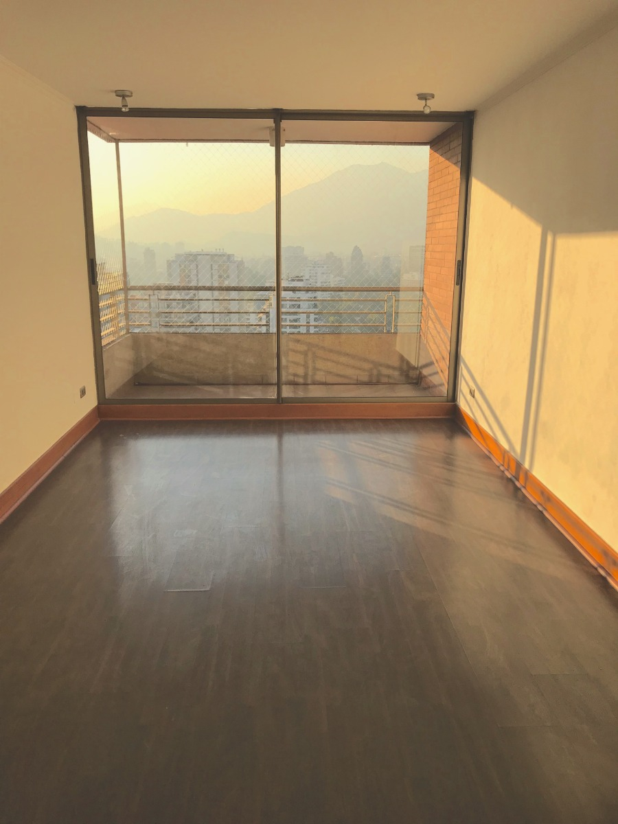 Arriendo Departamento N 2D en suite 2B 1E 1B Metro Escuela Militar - Las Condes