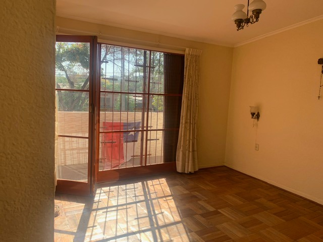 Venta Casa NO 4D 2B 3E Sebasti&aacute;n Elcano - Las Condes