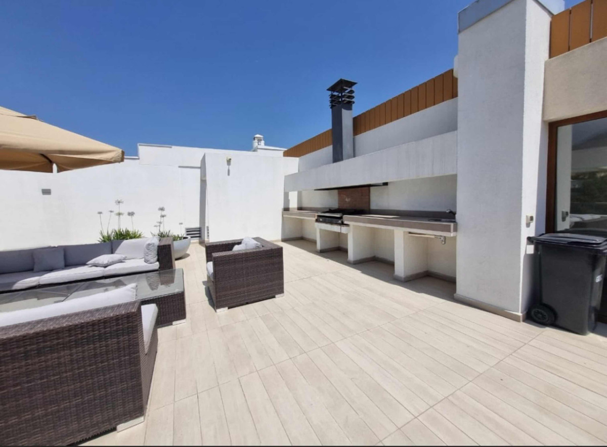 Arriendo Departamento 3D 3B 2E 1Bd San Carlos de Apoquindo - Las Condes