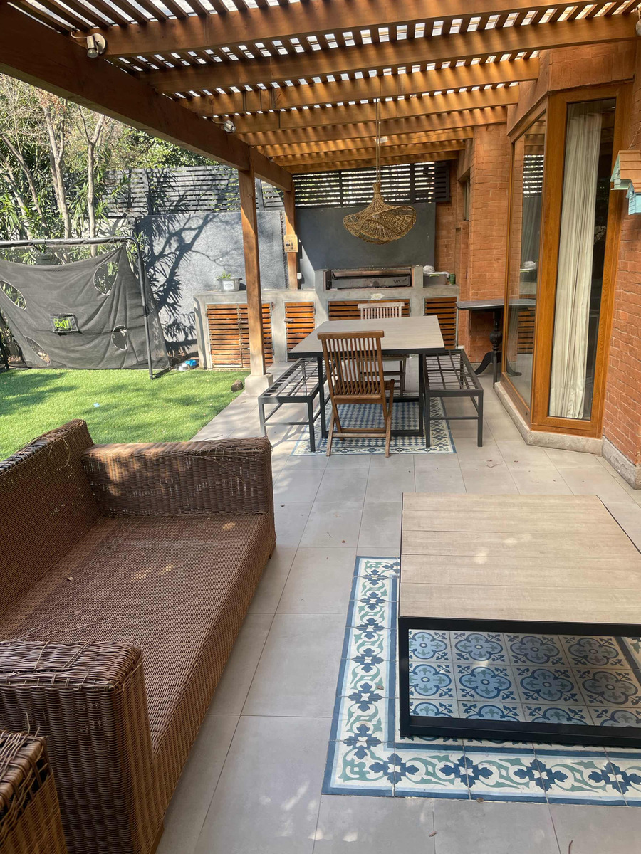 Venta Casa 4D 3B 2E Los Trapenses - Lo Barnechea