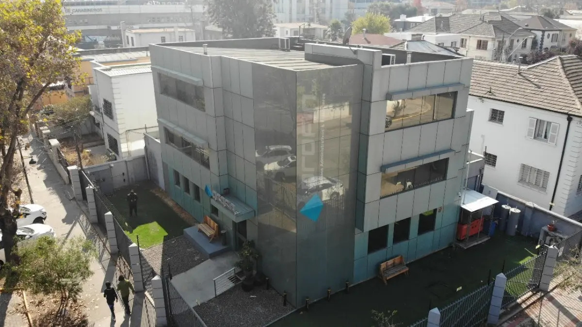 Arriendo Oficina 11B 5E Metro &Ntilde;u&ntilde;oa - &Ntilde;u&ntilde;oa