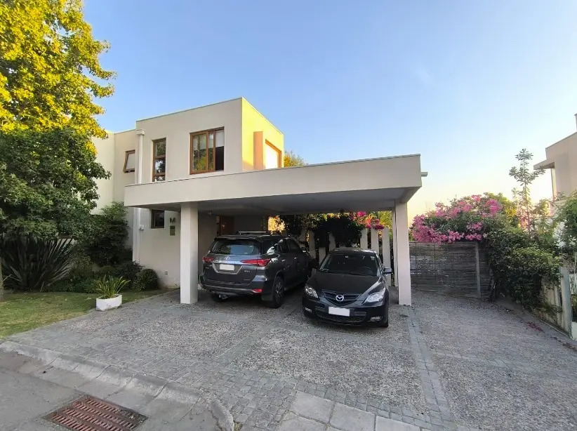 Venta Casa 5D en suite Walk-in cl&oacute;set 4B 3E 1B La Reina Alta - La Reina