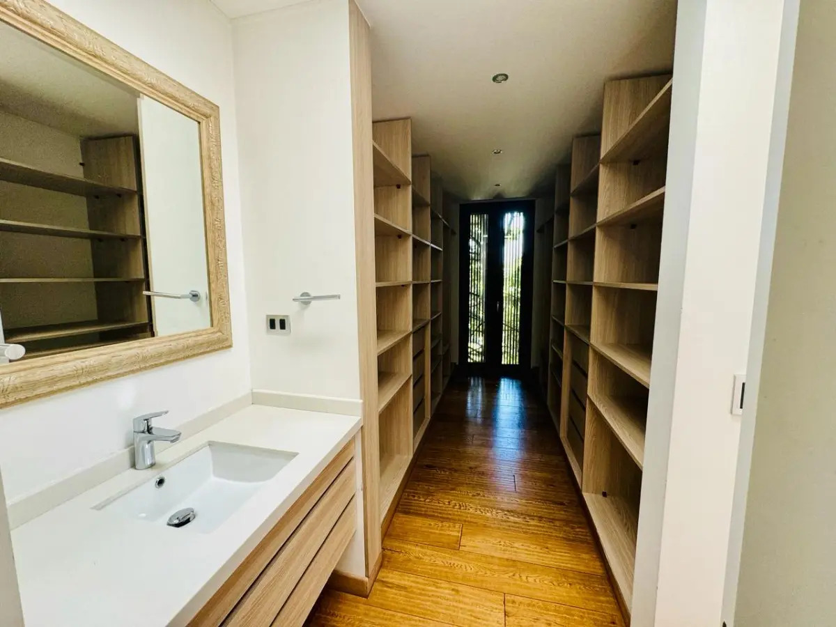 Arriendo Casa NO 5D Walk-in cl&oacute;set 5B 6E 1B Chicureo - Colina