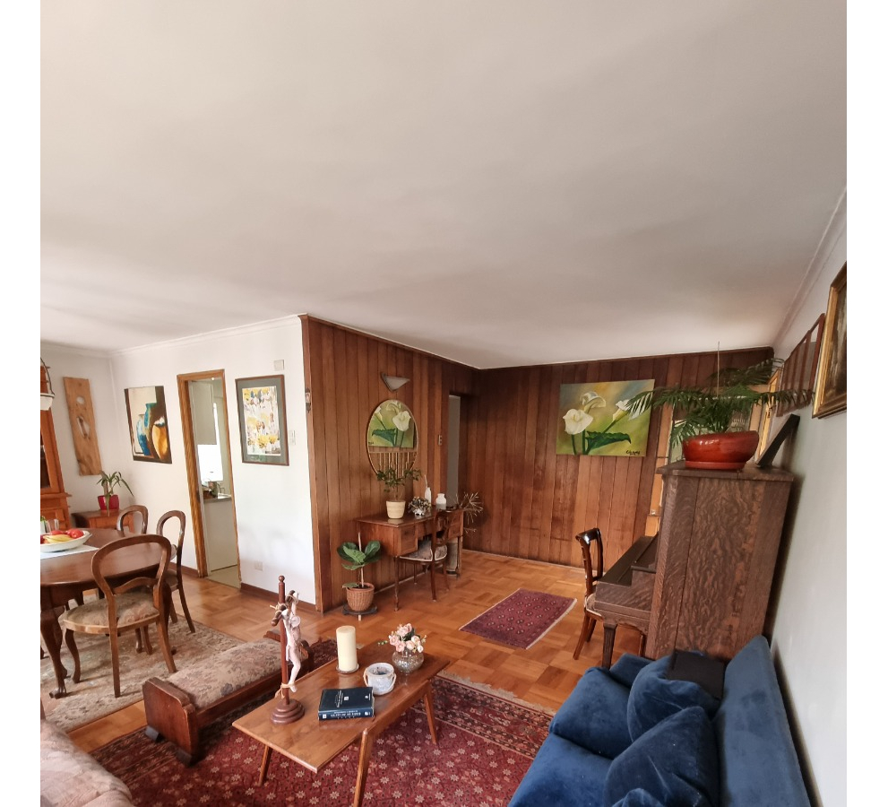 Venta Casa 3D 2B 4E 1B Rotonda Atenas - Las Condes