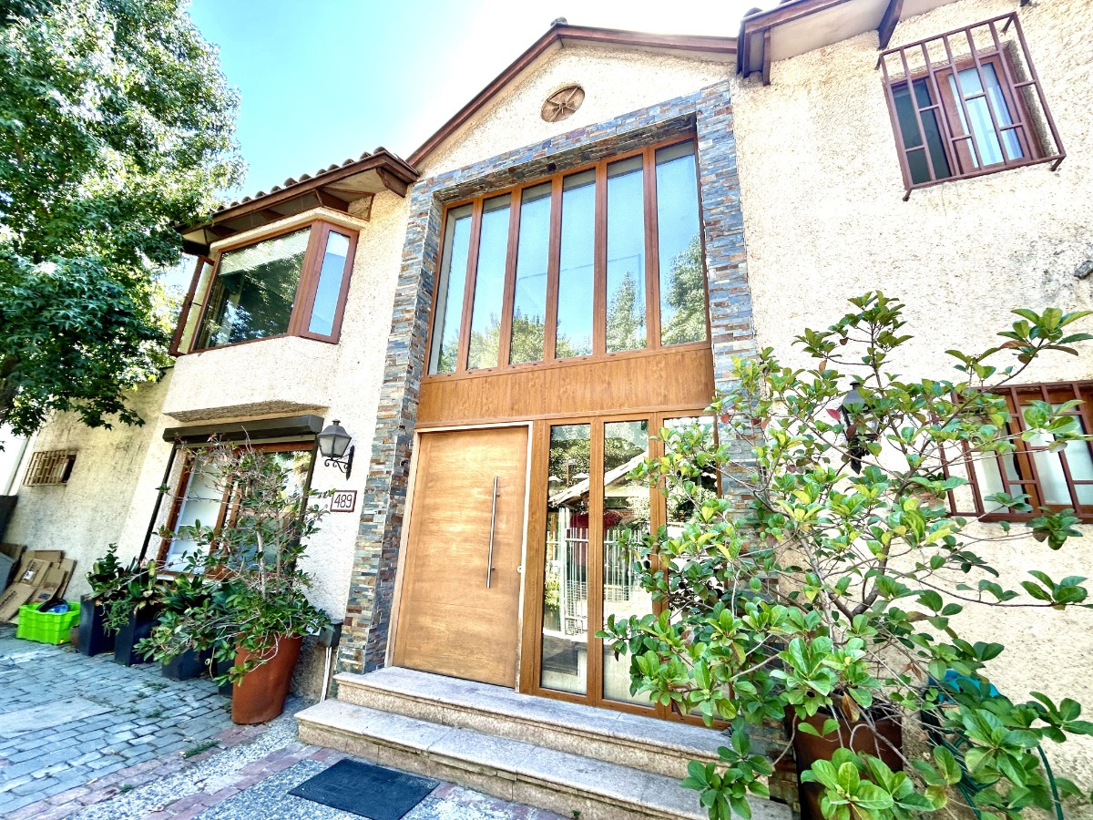 Arriendo Casa NO 4D en suite Walk-in cl&oacute;set 4B 4E 1B Mall Sport - Las Condes