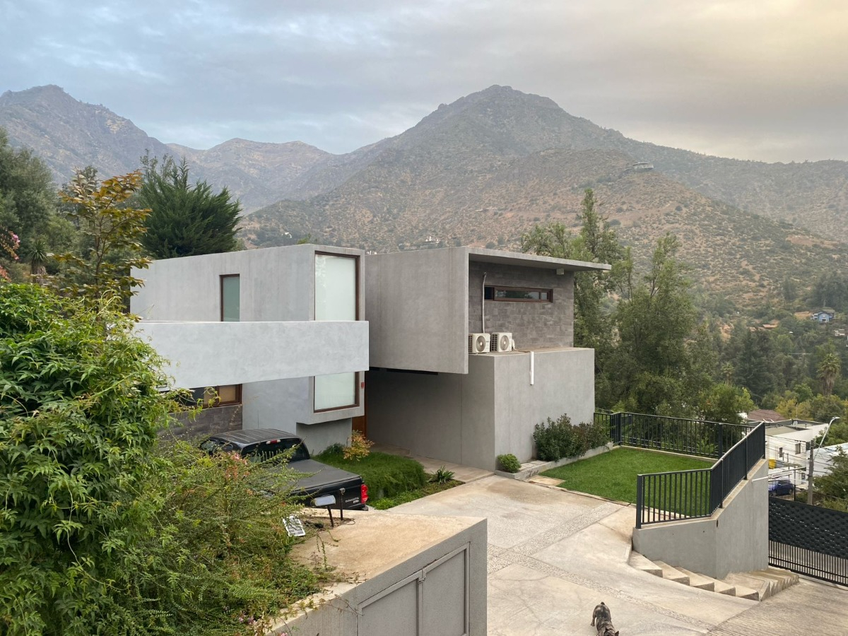 Venta Casa NOSP 3D en suite Walk-in cl&oacute;set 3B 4E 1B El Array&aacute;n - Lo Barnechea