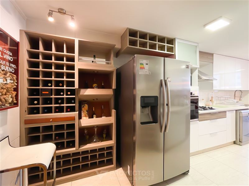 Venta Departamento Nor-Oriente 3D en suite Walk-in cl&oacute;set 4B 1E 1B Metro Manquehue - Apumanque - Las Condes