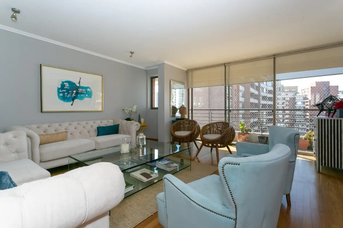 Arriendo Departamento NOSP 3D en suite Walk-in cl&oacute;set 4B 2E 1B Barrio El Golf - Las Condes