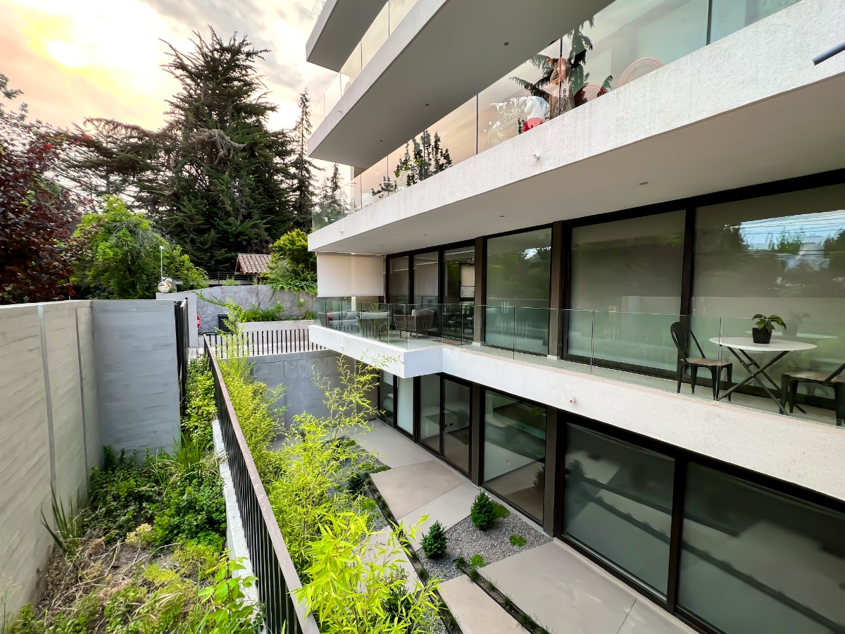 Venta Departamento NO 3D en suite Walk-in cl&oacute;set 2B 3E 1B La Dehesa - Lo Barnechea