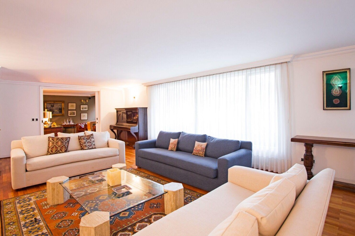 Venta Departamento NP 4D en suite Walk-in cl&oacute;set 3B 3E 1Bd Barrio El Golf - Las Condes