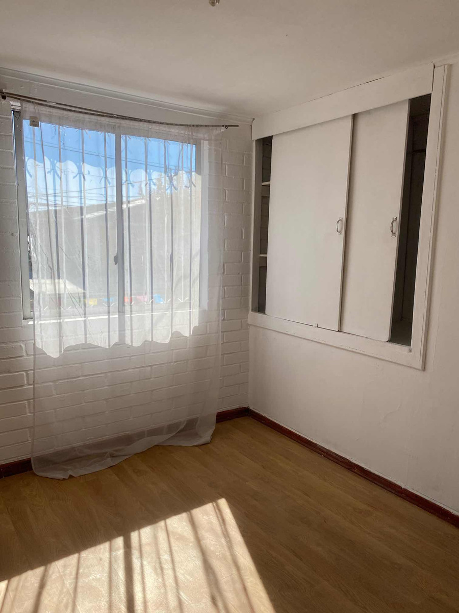 Venta Casa 2D 1B 2E 0m2 Centro Financiero - Las Condes