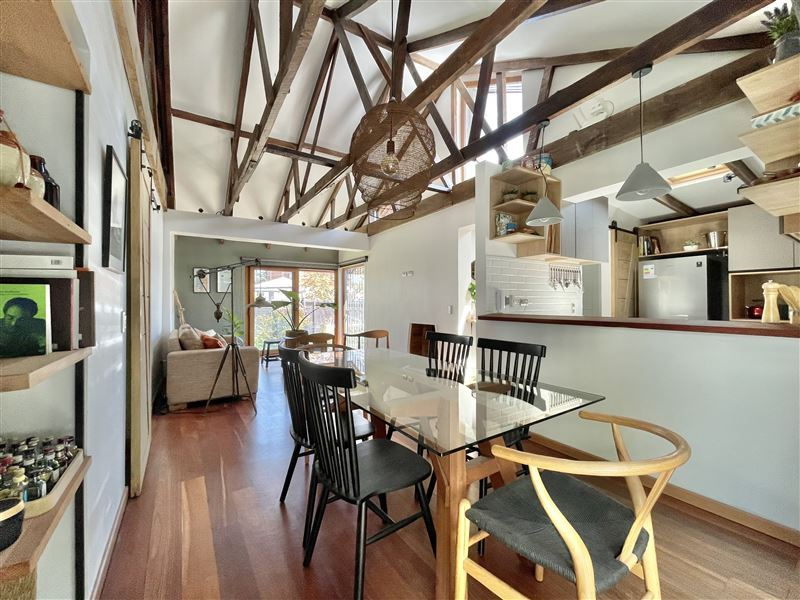 Venta Casa Sur-Oriente 2D 2B 1E Juan XXIII - Vitacura