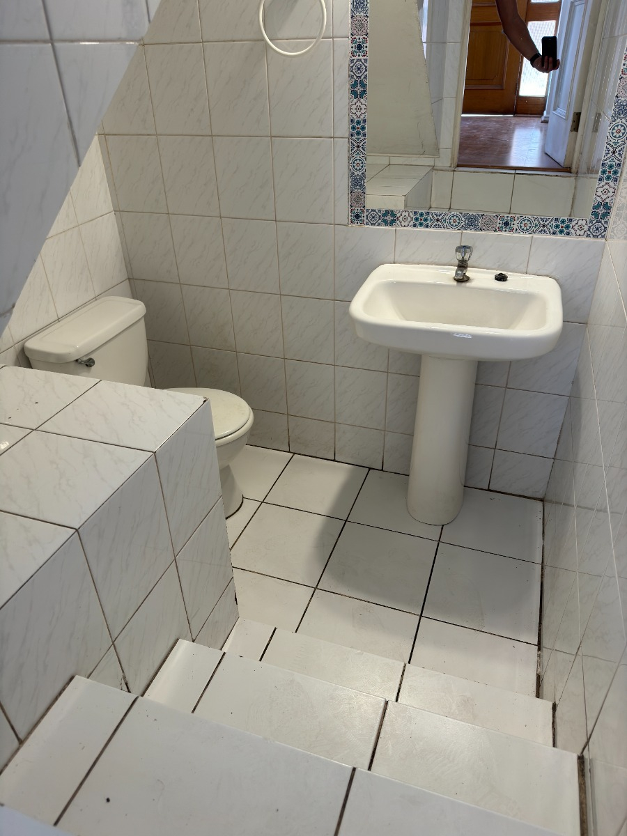 Arriendo Casa NO 4D en suite Walk-in cl&oacute;set 3B 2E San Carlos de Apoquindo - Las Condes