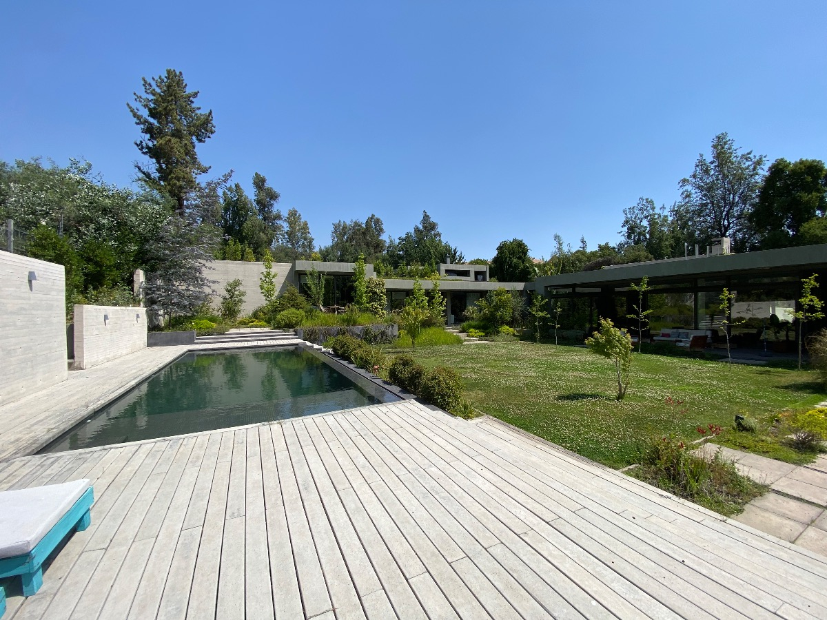 Arriendo Casa 4D Quinchamal&iacute; - Las Condes