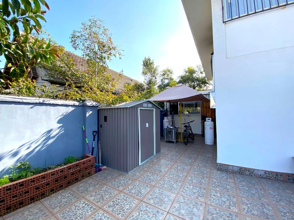 Arriendo Casa 4D 3B 3E 1B In&eacute;s de Su&aacute;rez - Providencia