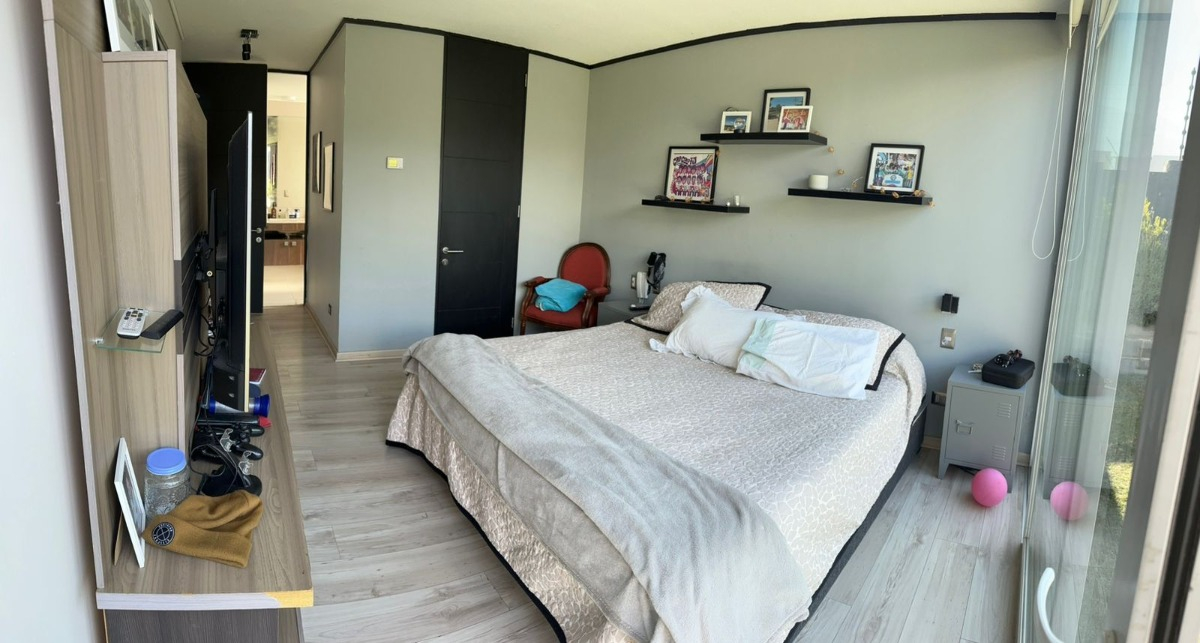 Arriendo Casa NO 4D en suite Walk-in cl&oacute;set 3B 3E 1B La Dehesa - Lo Barnechea
